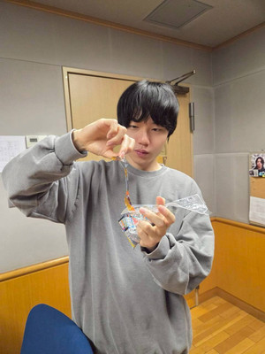 Line_album_1215_251205_12_re Line_album_1215_251205_12_re