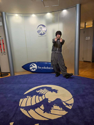 Line_album_41320_260410_12